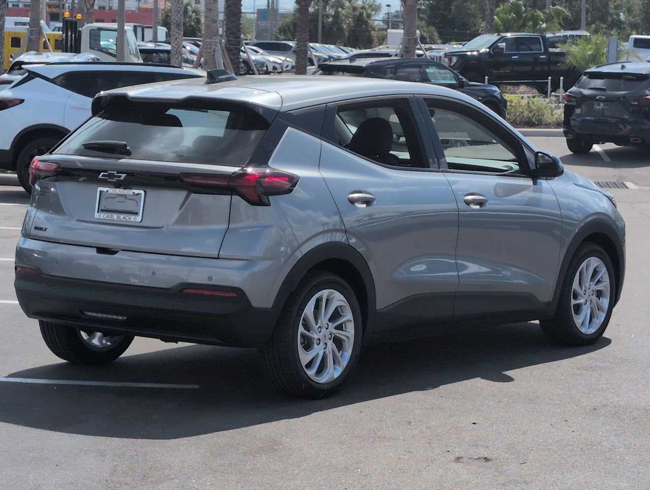 2027 Chevrolet Bolt LT - Photo 8