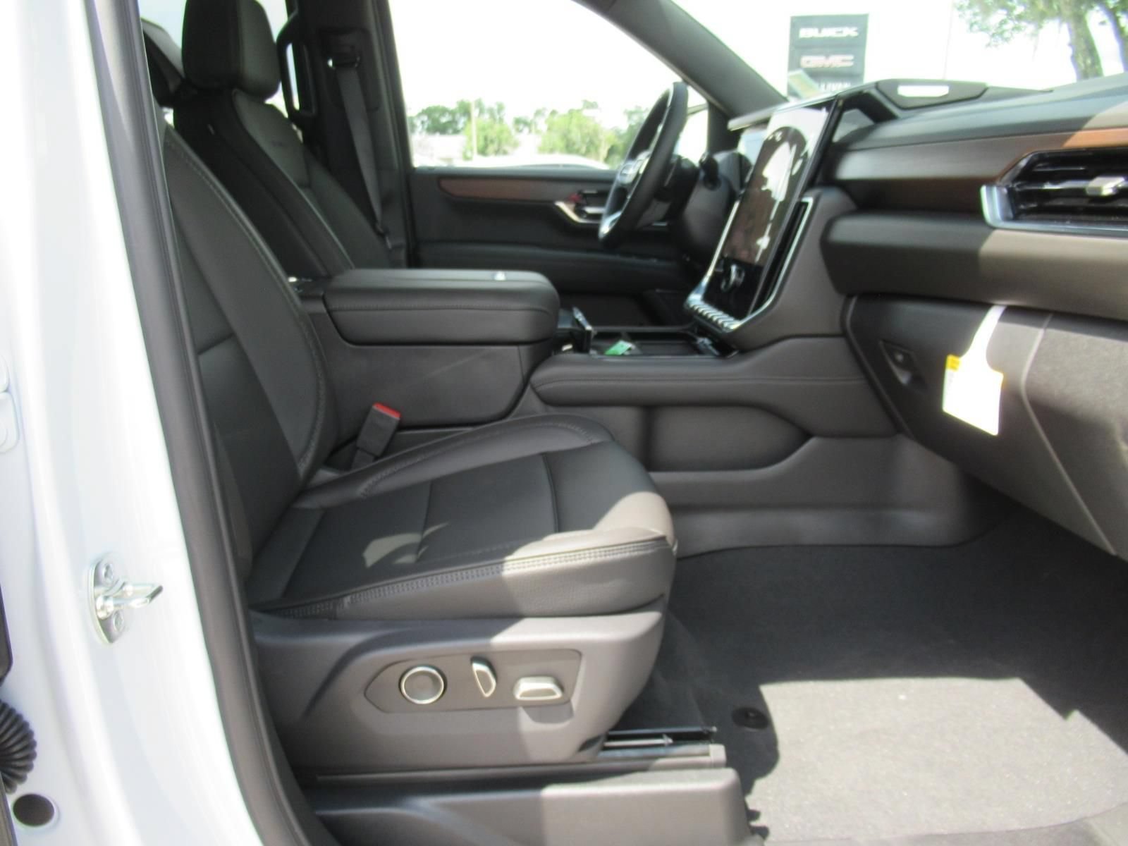 New 2026 Glacier White Tricoat GMC Denali image 10