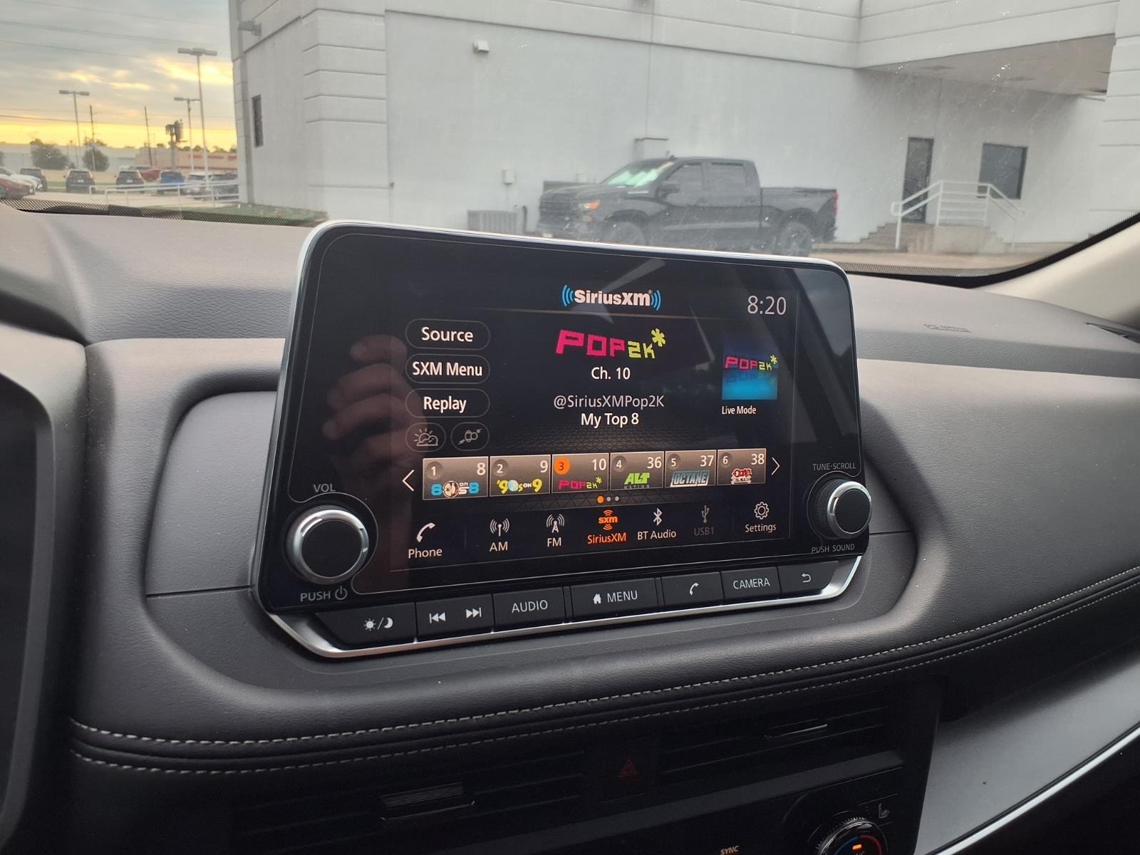 2026 Nissan Rogue photo 23 of 27