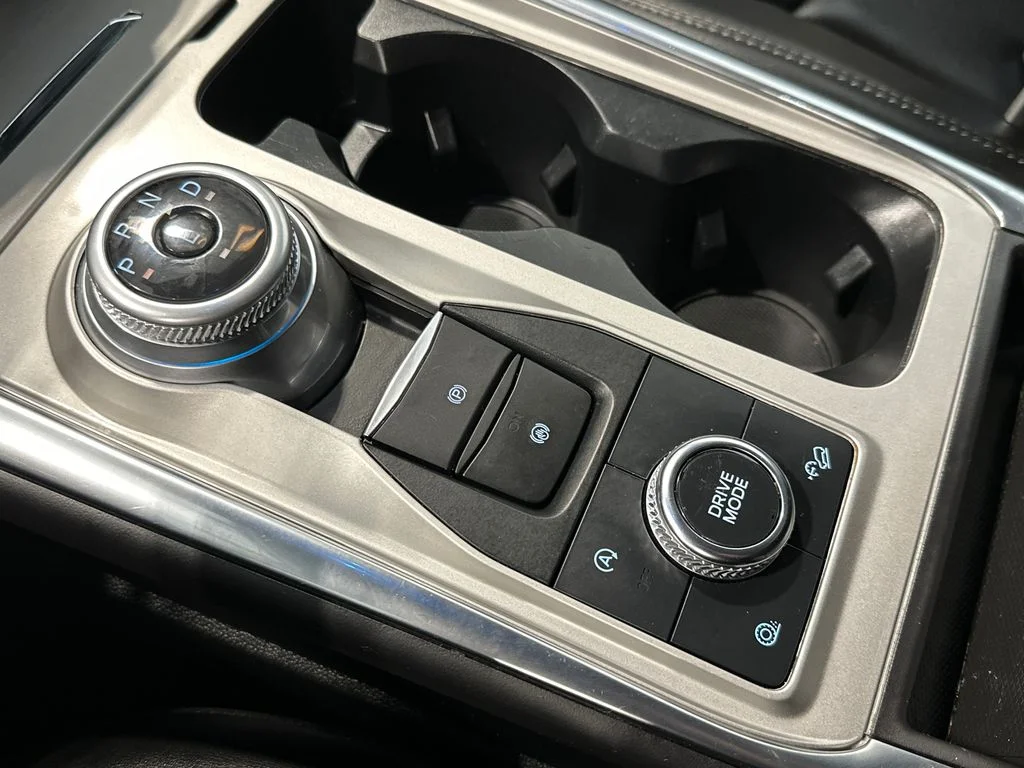 Used 2023 Blue Ford XLT image 33