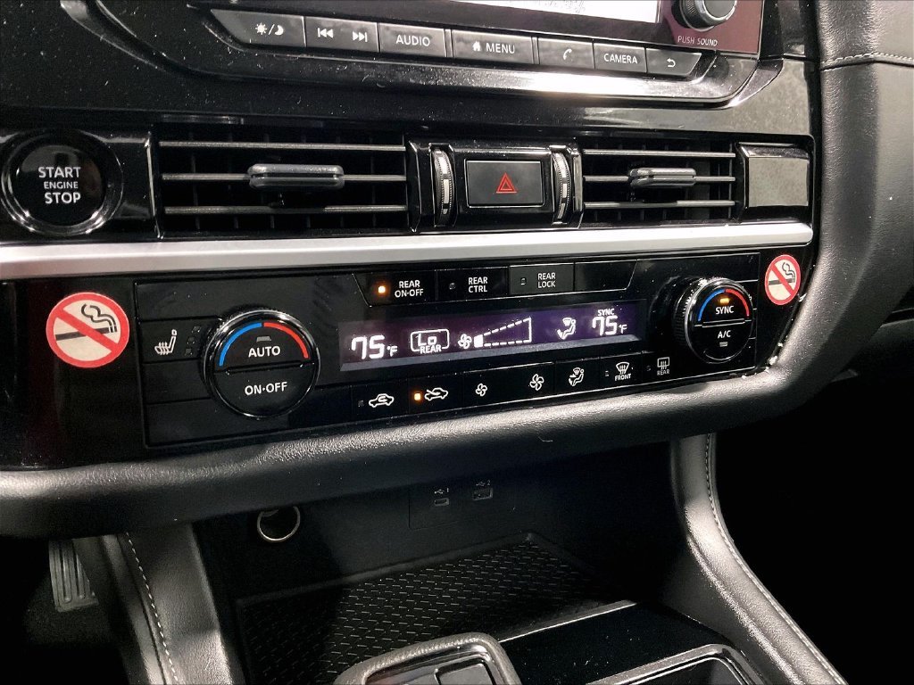 Used 2025 Gray Nissan SV image 25