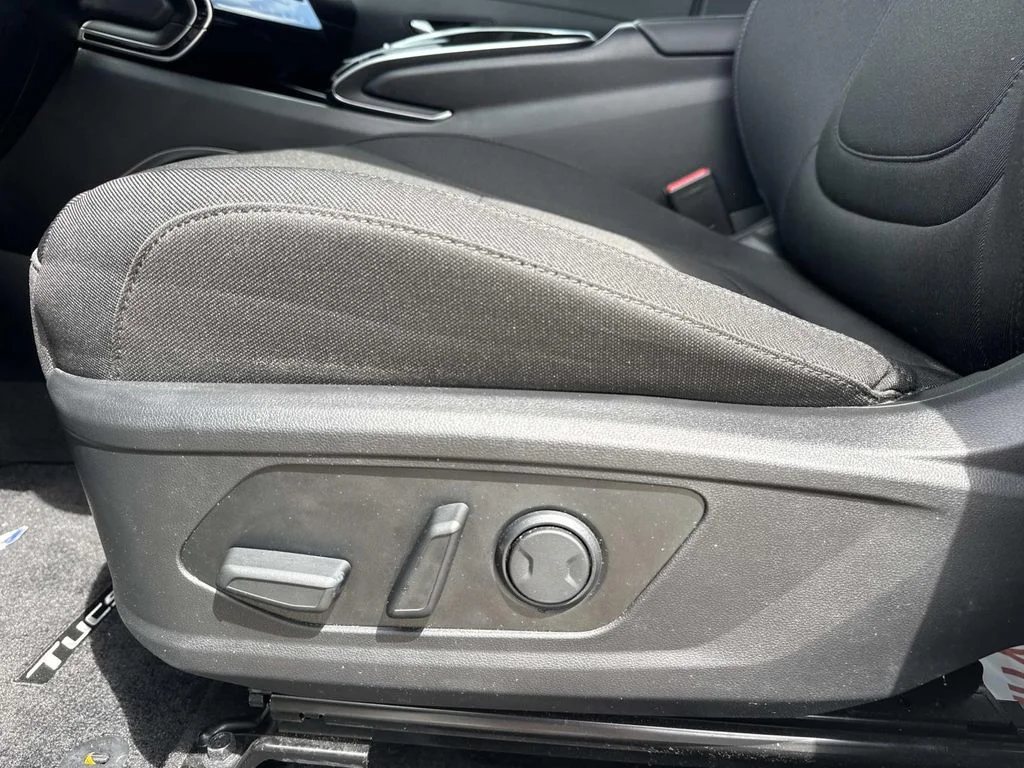 Used 2022 Gray Hyundai Blue image 16