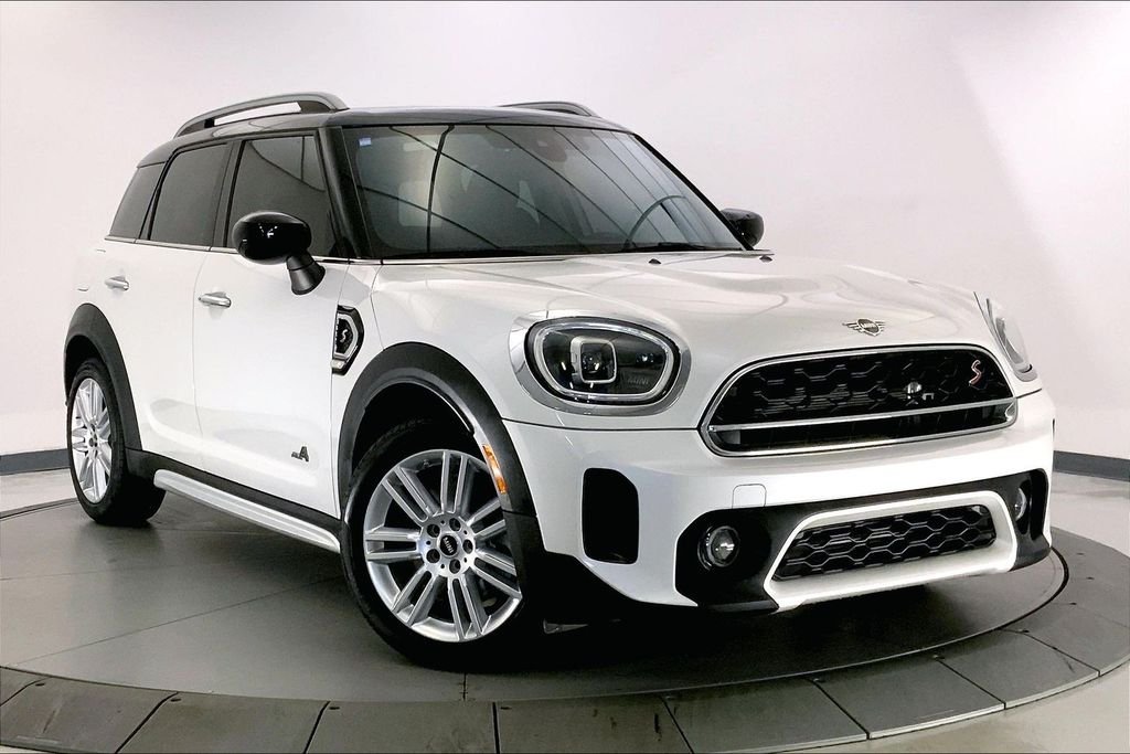 2023 MINI Countryman S ALL4's photo
