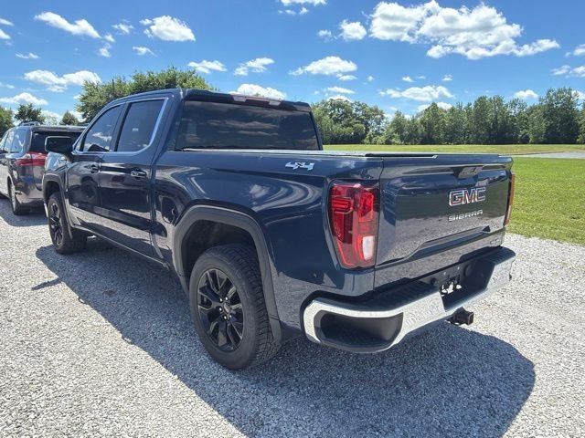 Used 2021 Blue GMC SLE image 3