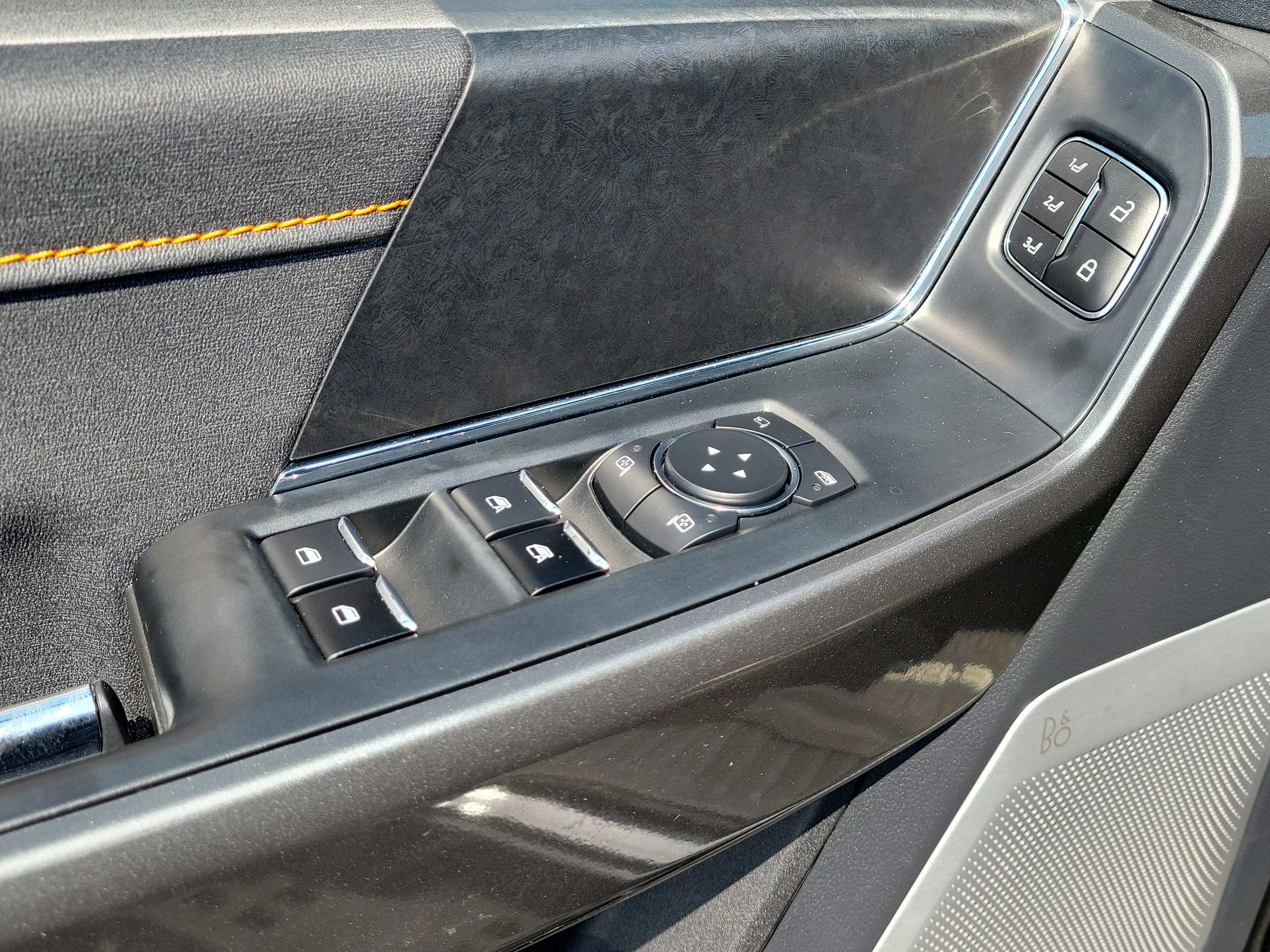 Used 2023 Gray Metallic Ford Tremor image 12