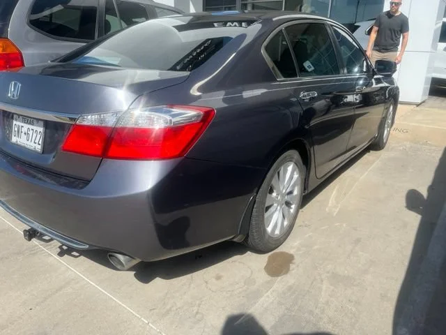 Used 2013 Gray Honda EX image 4