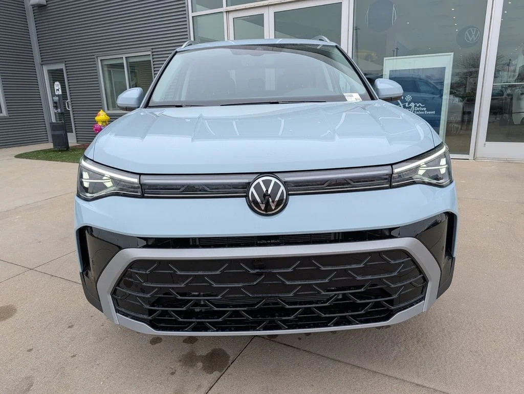 New 2026 Gray Volkswagen 1.5T SEL image 8