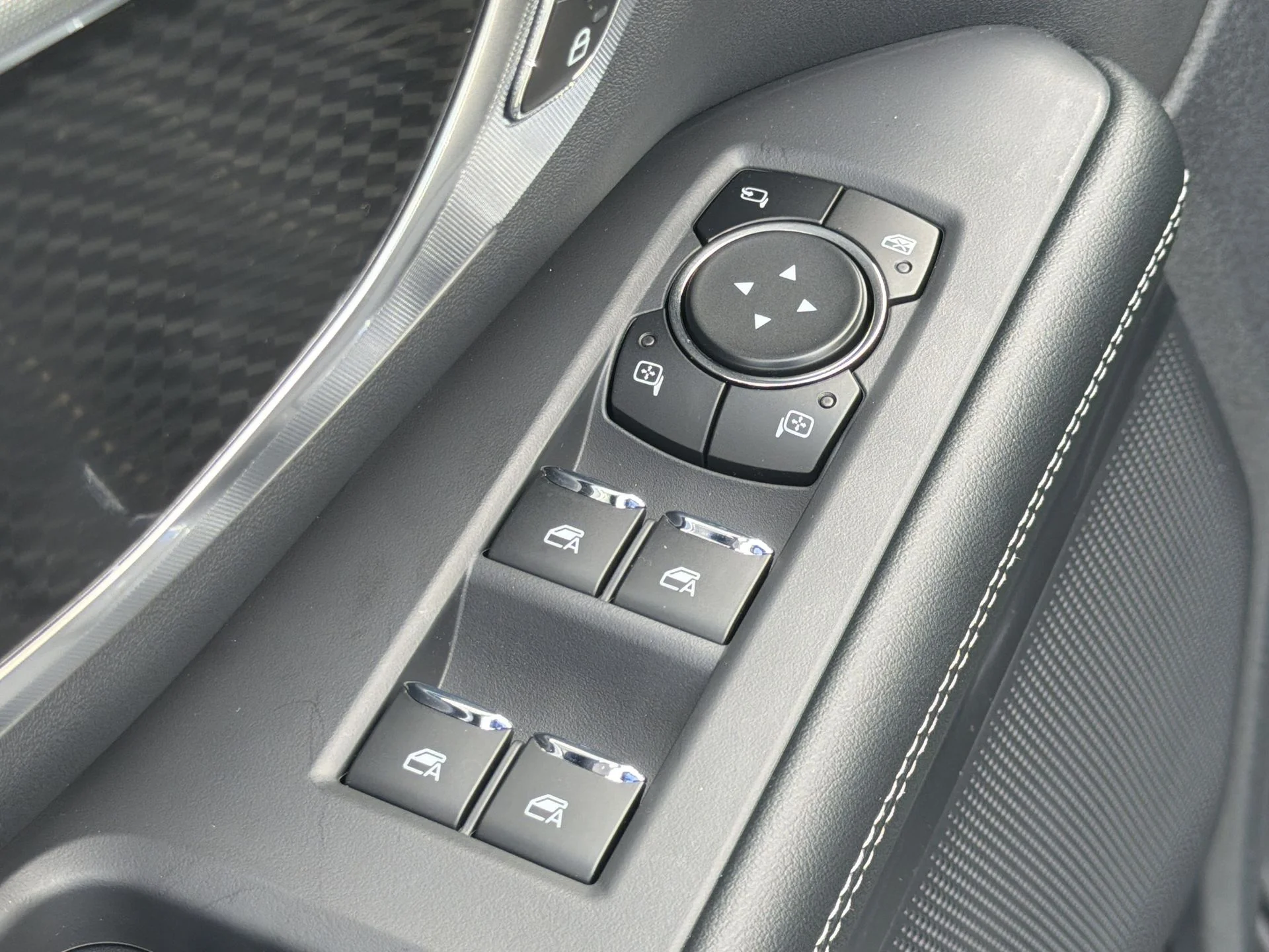 New 2026 Glacier Gray Metallic Tri-Coat Ford Platinum® image 17