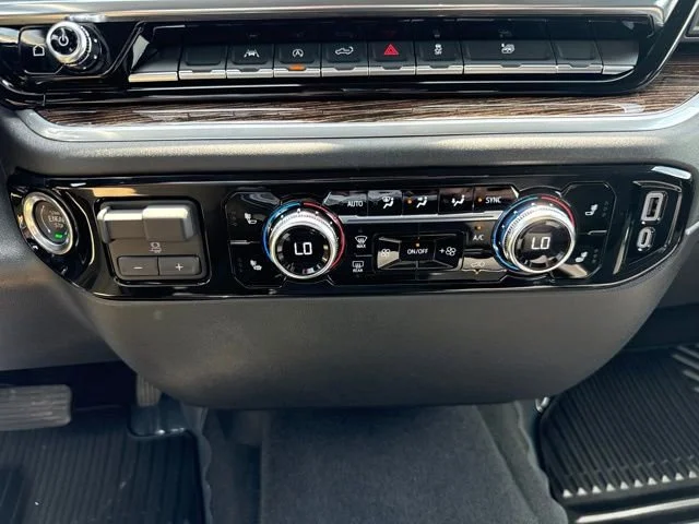 2026 GMC Sierra 1500 SLE - Photo 32