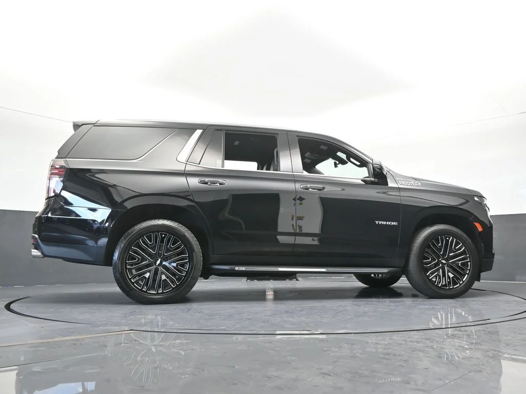 Used 2021 Black Chevrolet High Country image 74