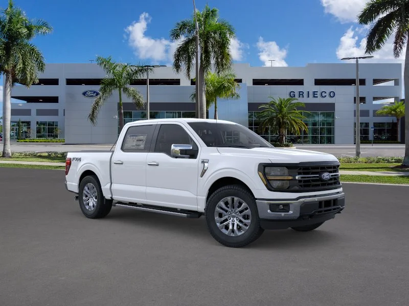 New 2025 Oxford White Ford XLT image 27