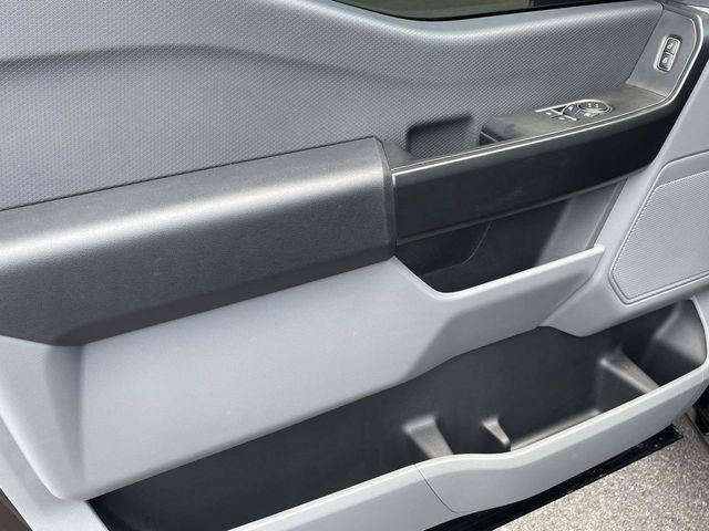 Used 2025 Agate Black Metallic Ford XL image 46