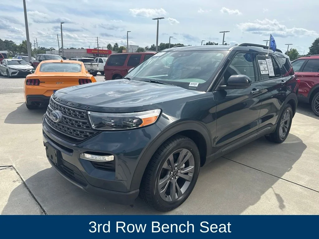 Certified Used 2023 Stone Blue Metallic Ford XLT image 4