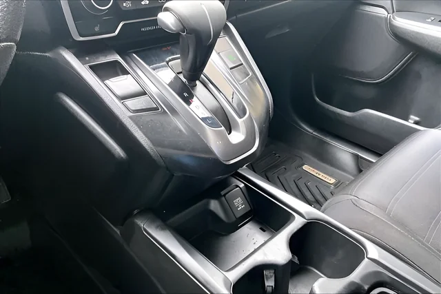 Used 2019  Honda EX image 23