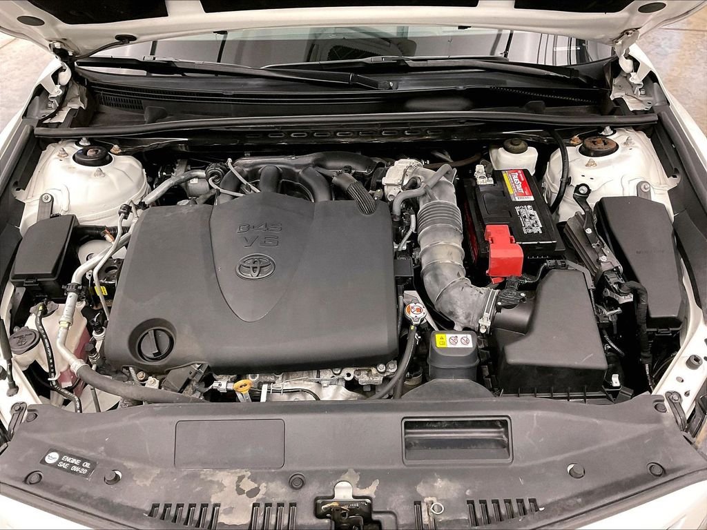 Used 2023 Beige Toyota XSE V6 image 14