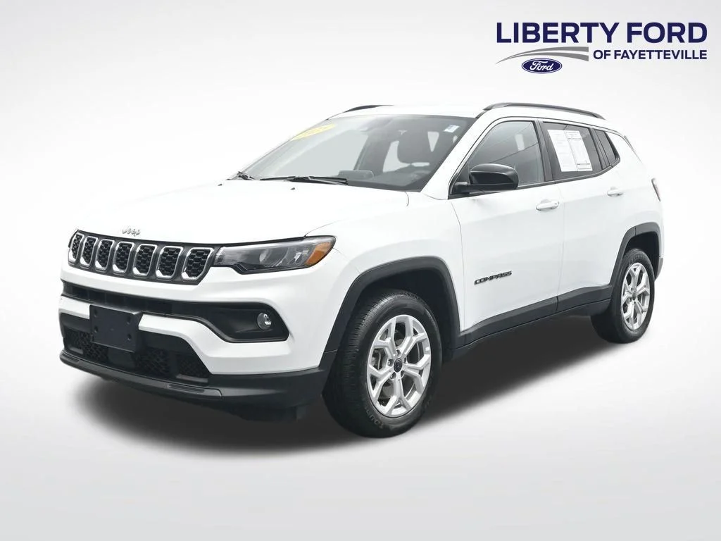 2025 Jeep Compass Latitude 4X4's photo