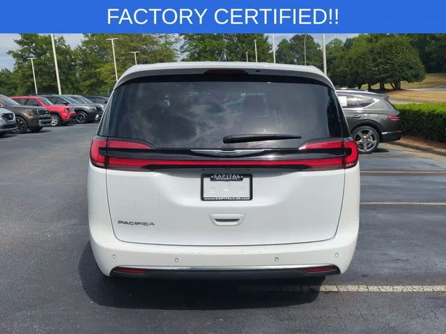 Used 2023 White Chrysler Touring L image 4