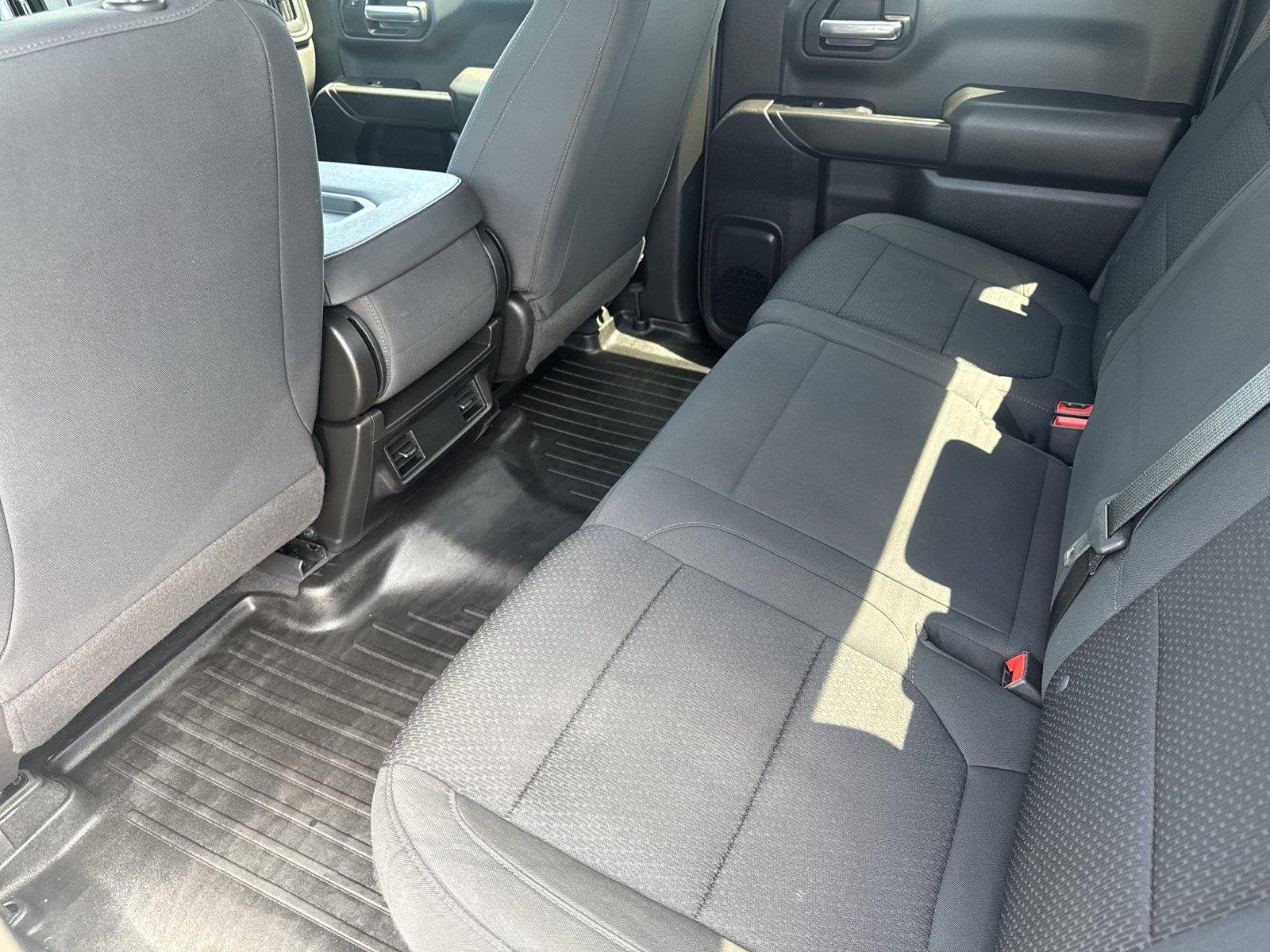 Used 2022 SILVER ICE METALLIC Chevrolet Custom image 30