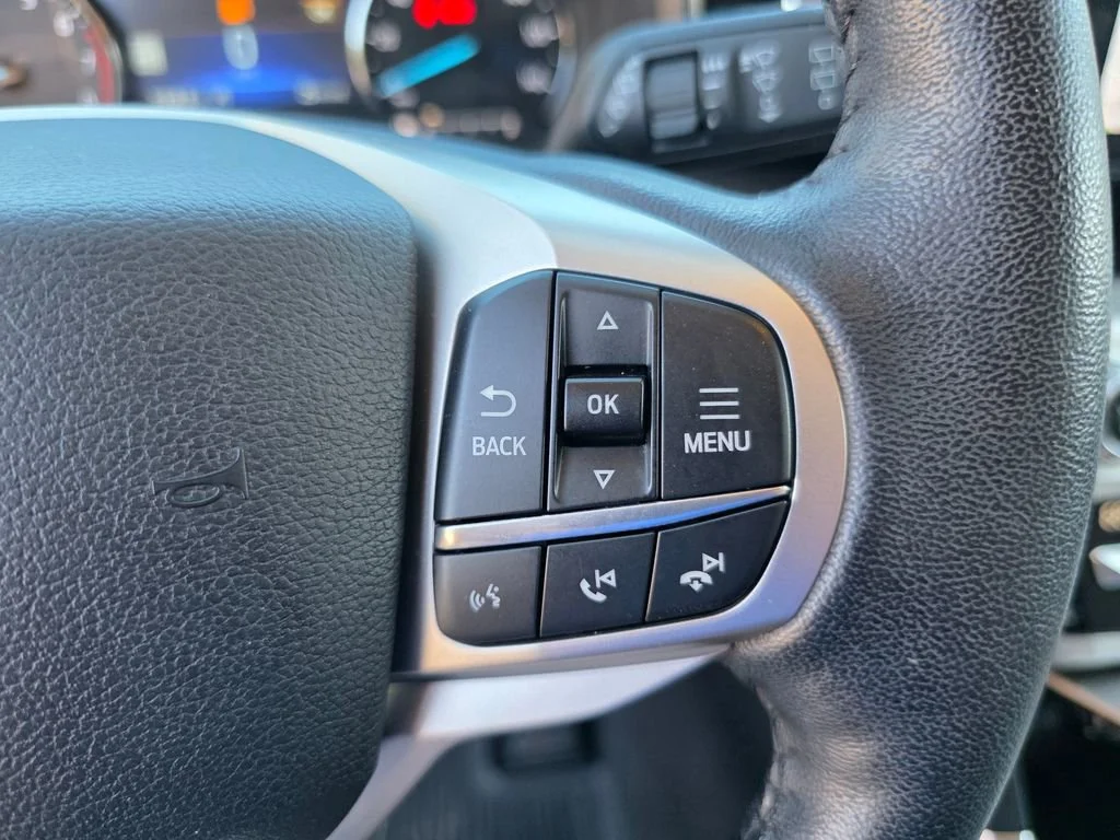 Used 2021 Gray Ford XLT image 26