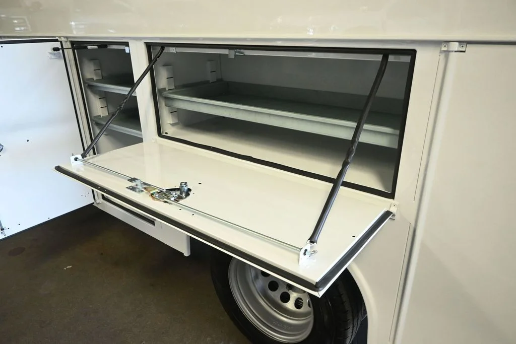New 2025 Oxford White Ford Base image 21