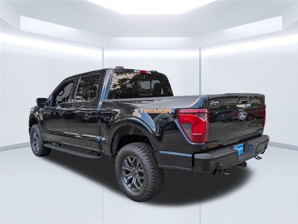New 2026 Agate Black Metallic Ford Tremor® image 3