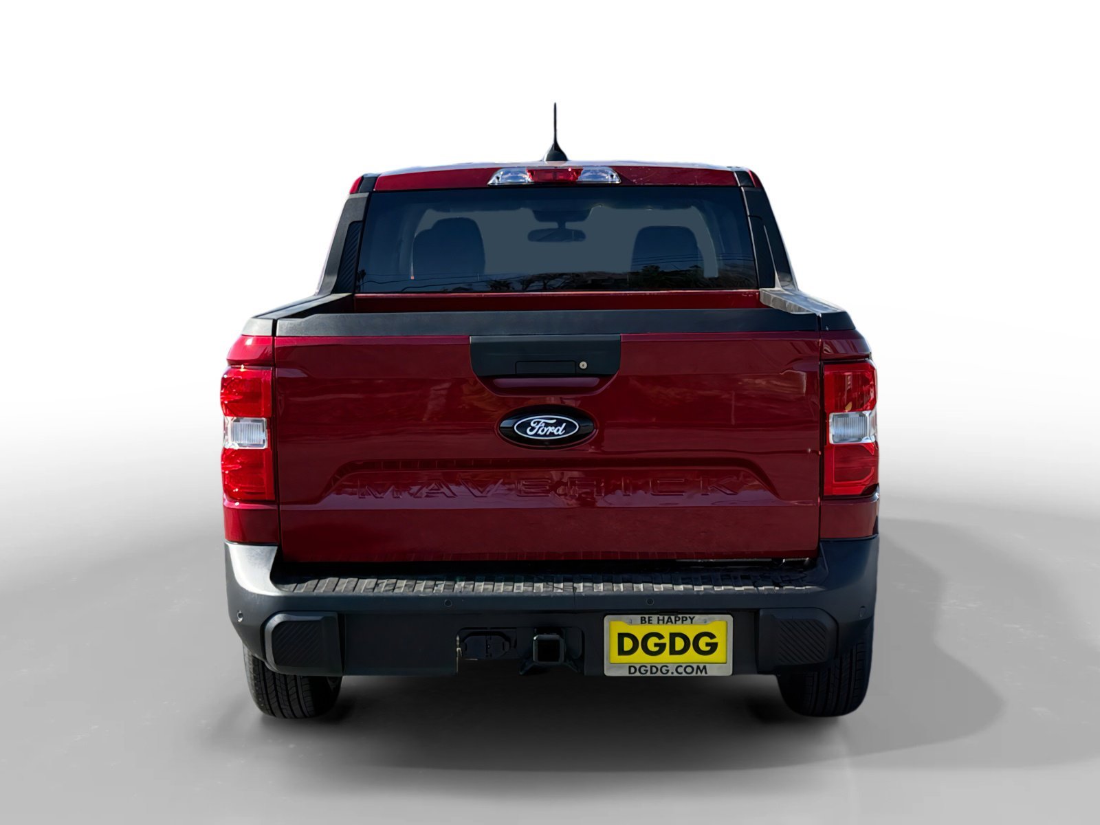 New 2026 Ruby Red Metallic Tinted Clearcoat Ford XLT image 4