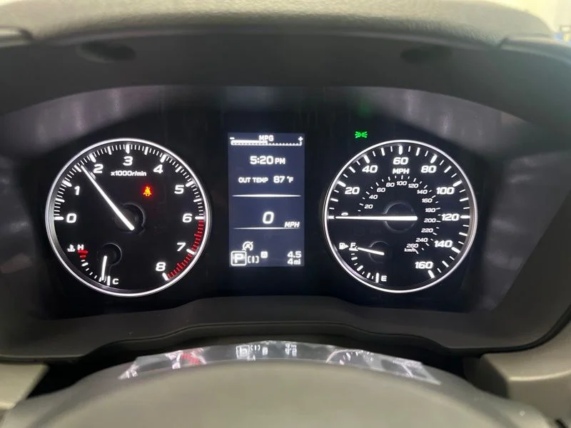 New 2026 CRYSTAL WHITE PEARL Subaru Premium image 29