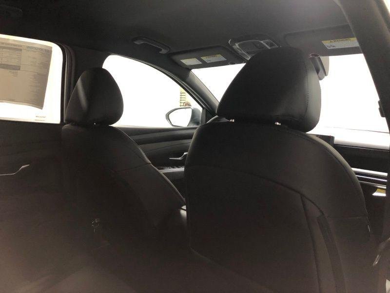 New 2026 White Hyundai SEL AWD image 11