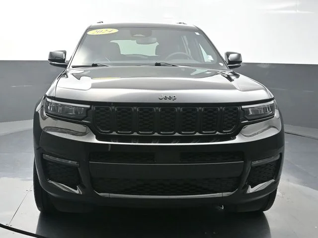 Used 2024 Black Jeep Limited image 2