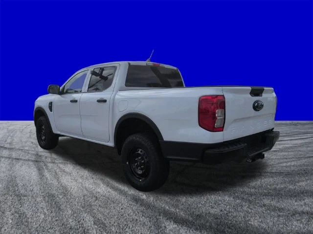 New 2026 Oxford White Ford XL image 6
