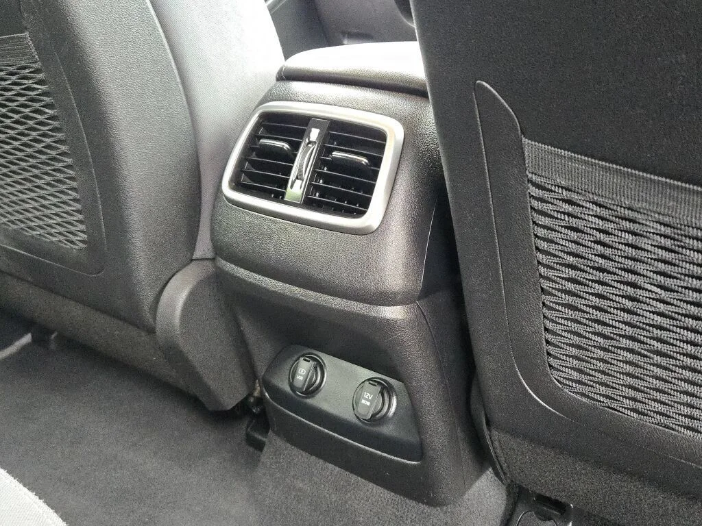 2016 Kia Sorento LX - Photo 10