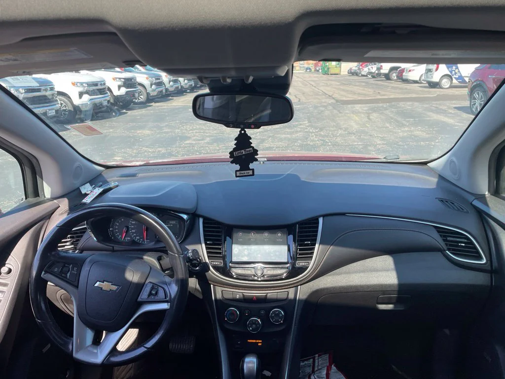 Used 2020 Red Chevrolet LT image 14