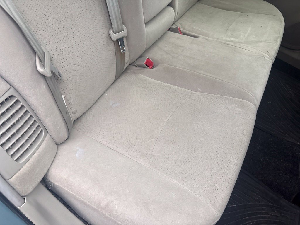 Used 2014 Pearl Toyota Three image 28