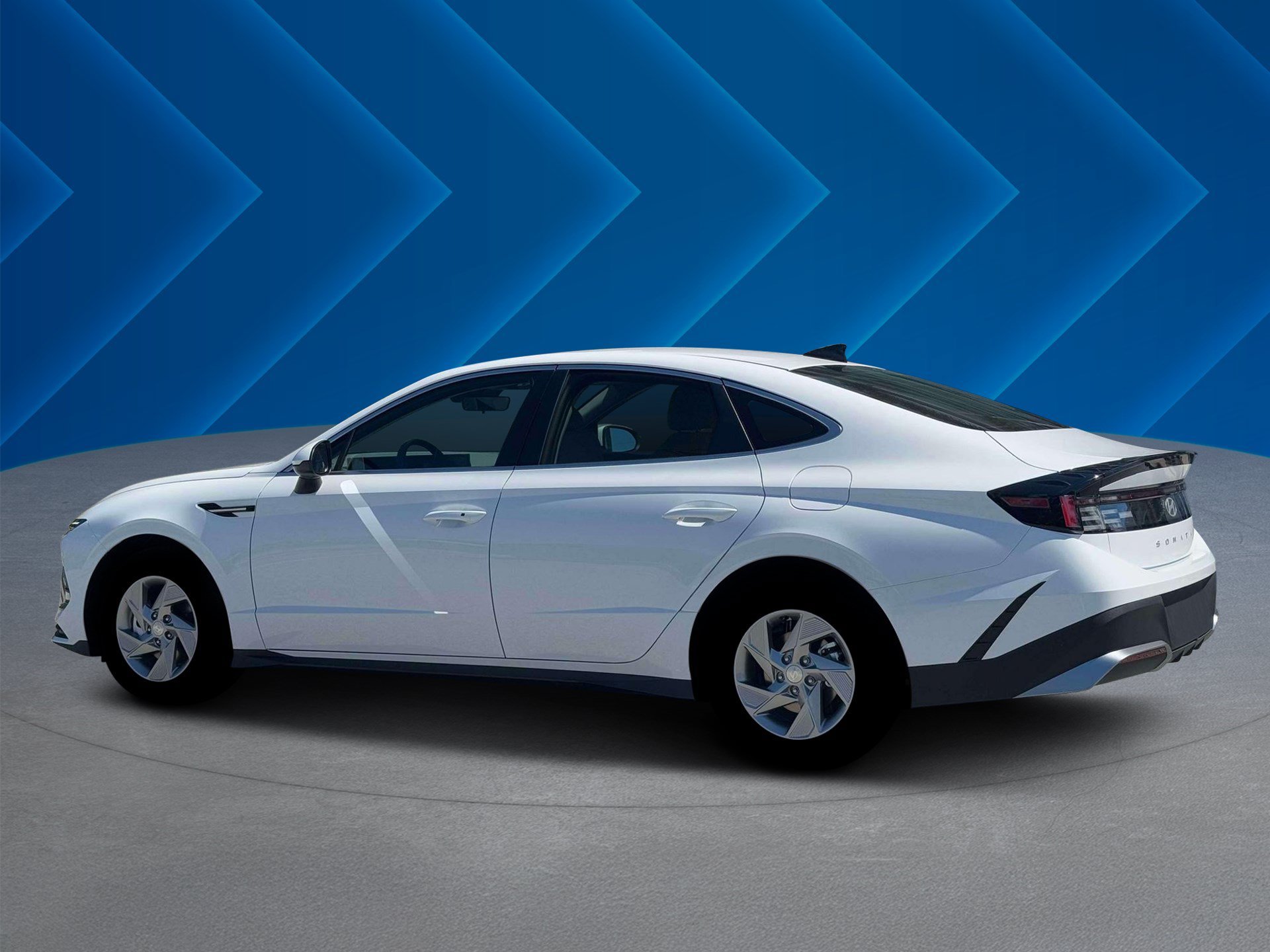 New 2026 Serenity White Hyundai SE image 4