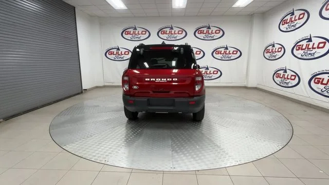 New 2026 Ruby Red Metallic Tinted Clearcoat Ford Outer Banks image 10