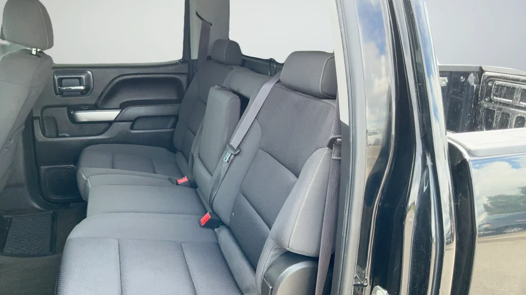 Used 2016 Black Chevrolet LT image 20
