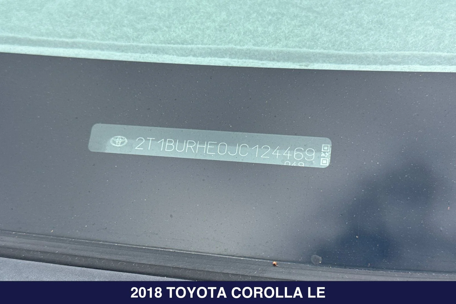 Used 2018 Classic Silver Metallic Toyota LE image 2