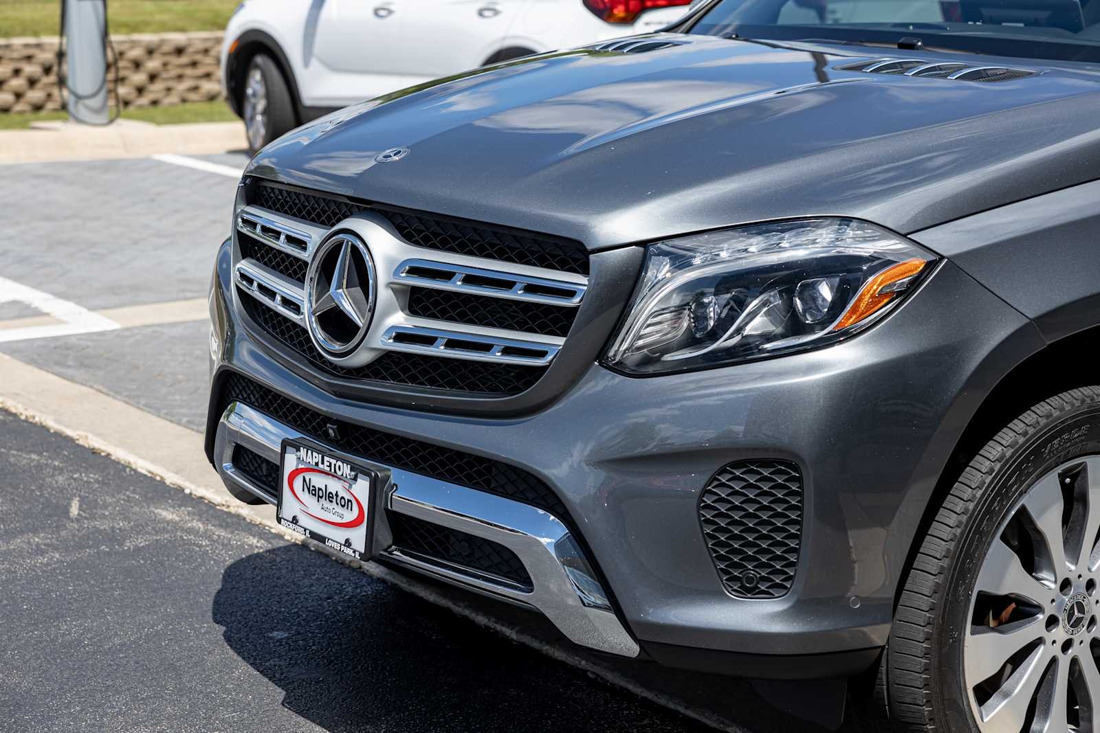 Used 2019 Selenite Grey Metallic Mercedes-Benz GLS 450 image 39