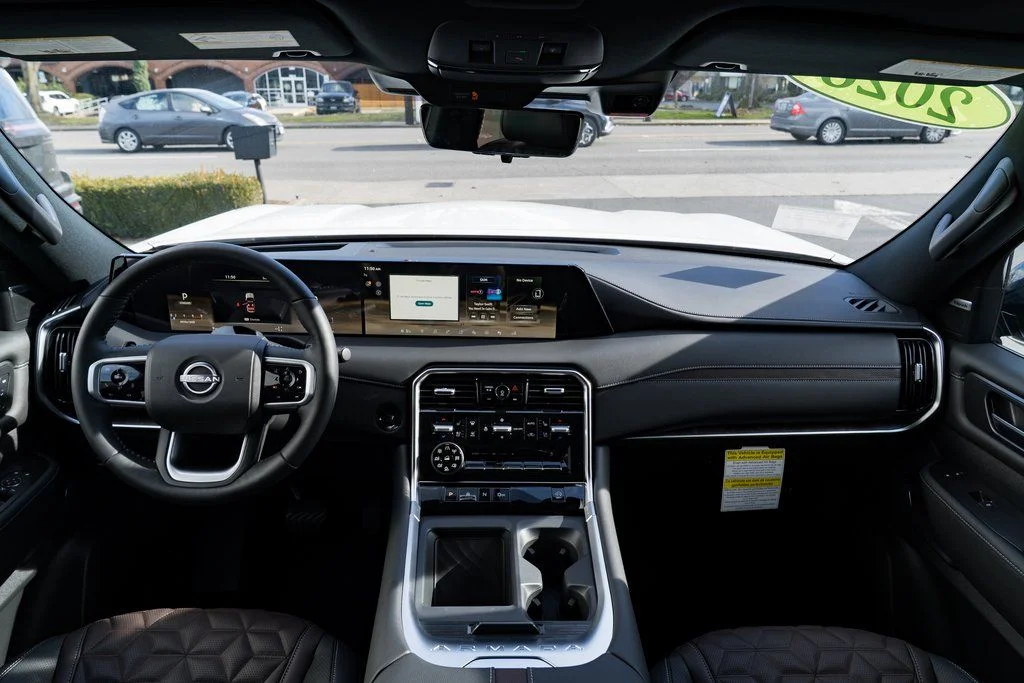 New 2026 Aspen White TriCoat Nissan Platinum image 9