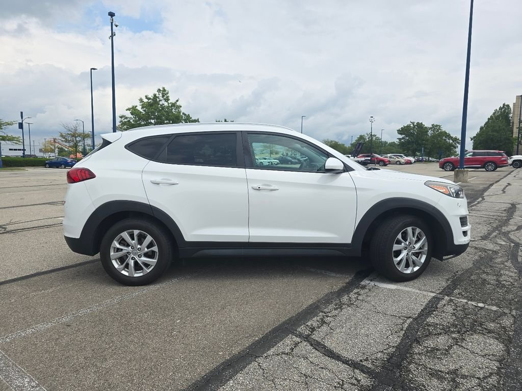 Used 2019 White Hyundai Value image 13