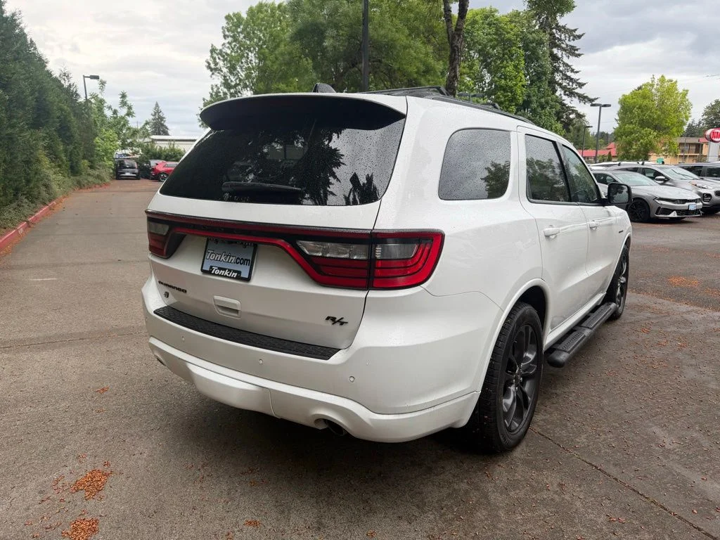 Used 2024 White Knuckle Clearcoat Dodge R/T Plus image 4