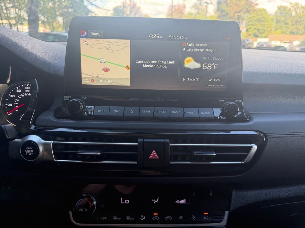Used 2021 Neptune Blue Kia SX image 20