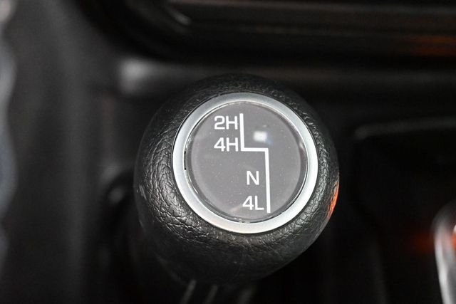 Used 2024 Blue Jeep Sport S image 30