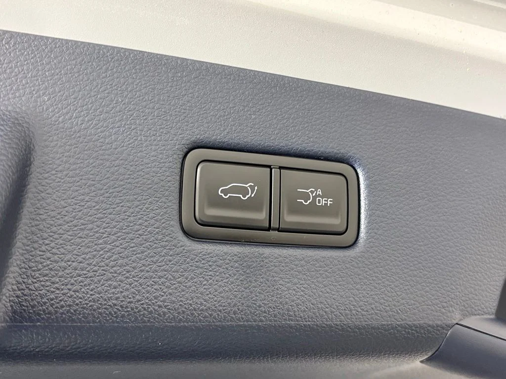 New 2026 Ceramic Silver Kia EX image 42