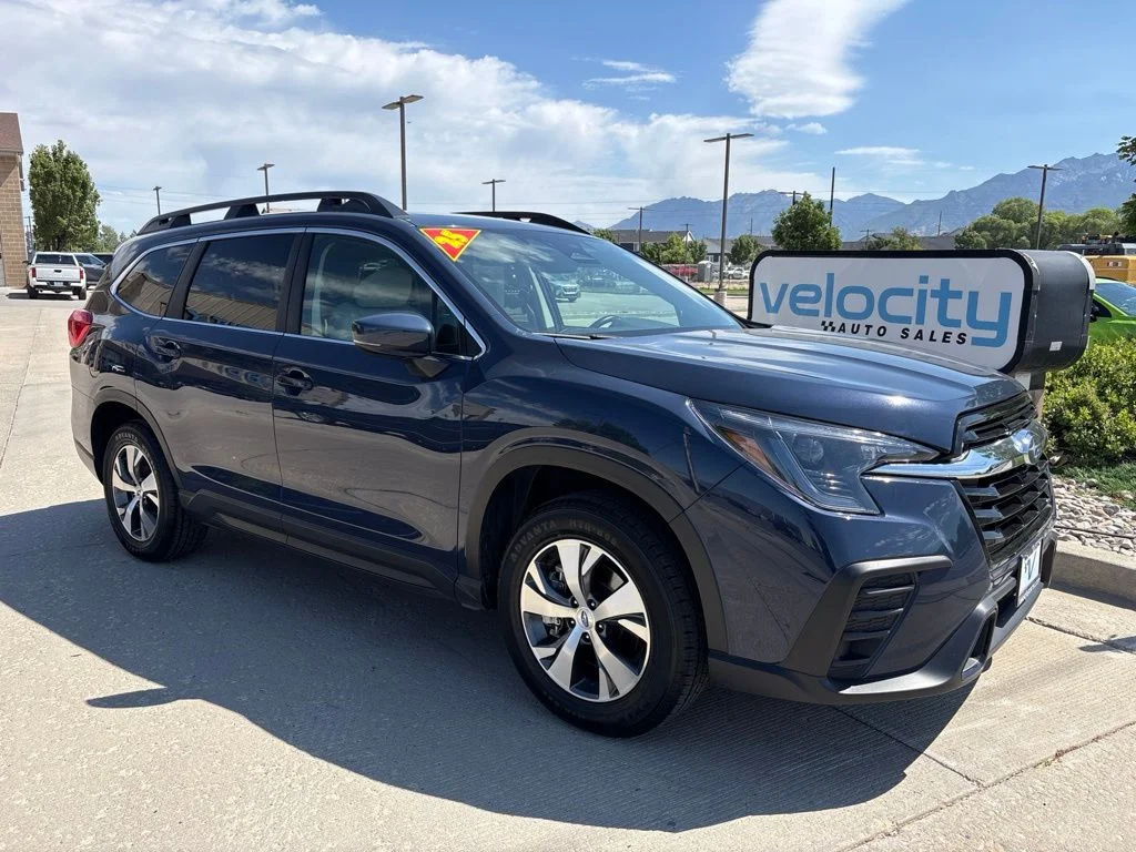 2025 Subaru Ascent Premium 7 Passenger's photo