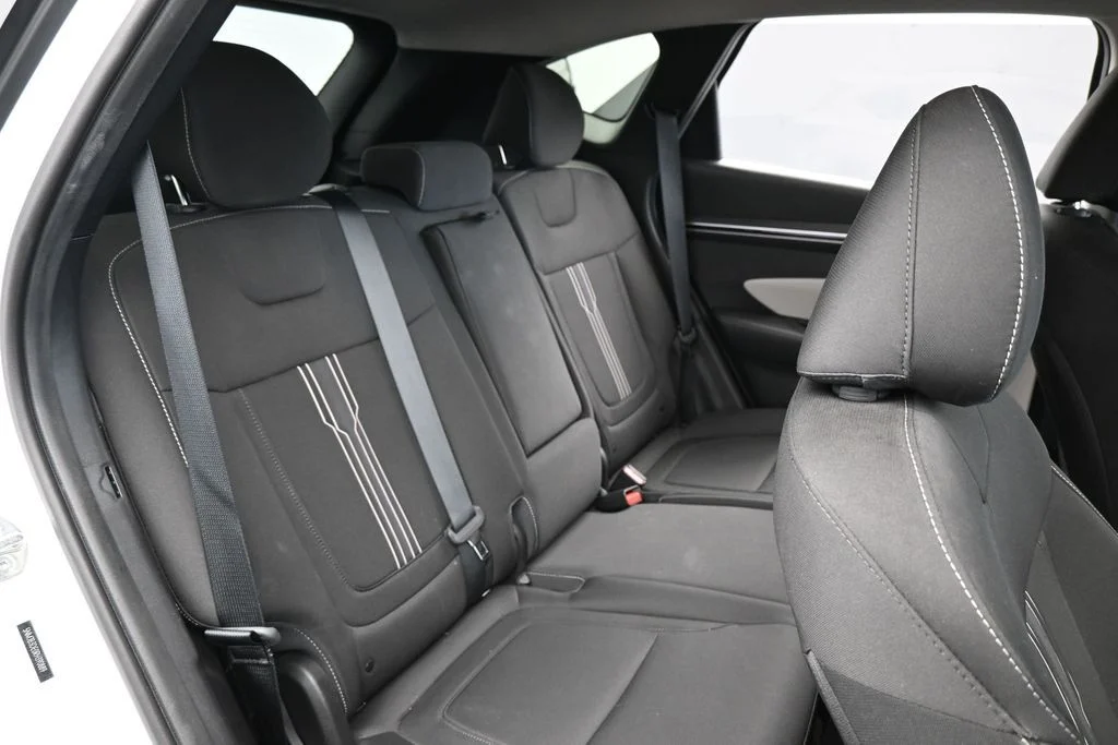 Used 2024 White Pearl Hyundai SEL image 40
