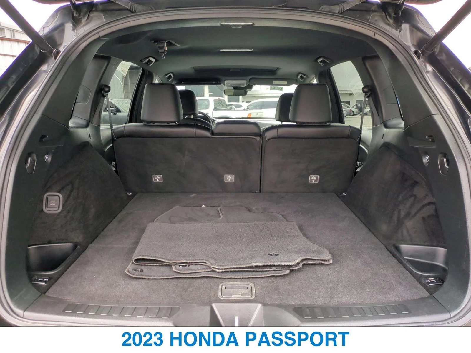Used 2023 Black Honda EX-L image 23