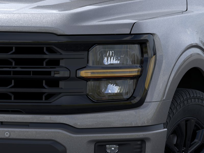 New 2026 Carbonized Gray Metallic Ford XLT image 18