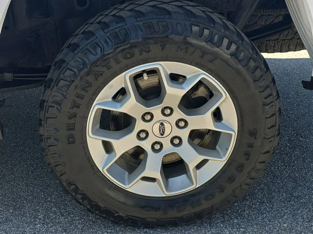 Used 2022 White Ford XLT image 33