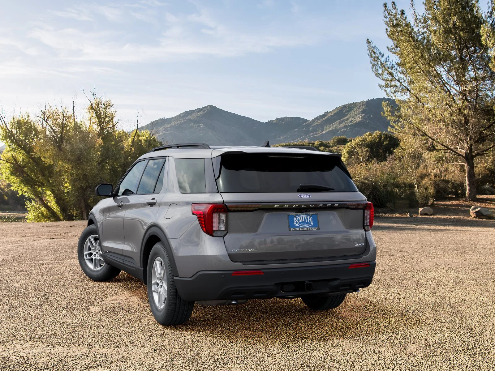 New 2027 Carbonized Gray Metallic Ford Active image 32